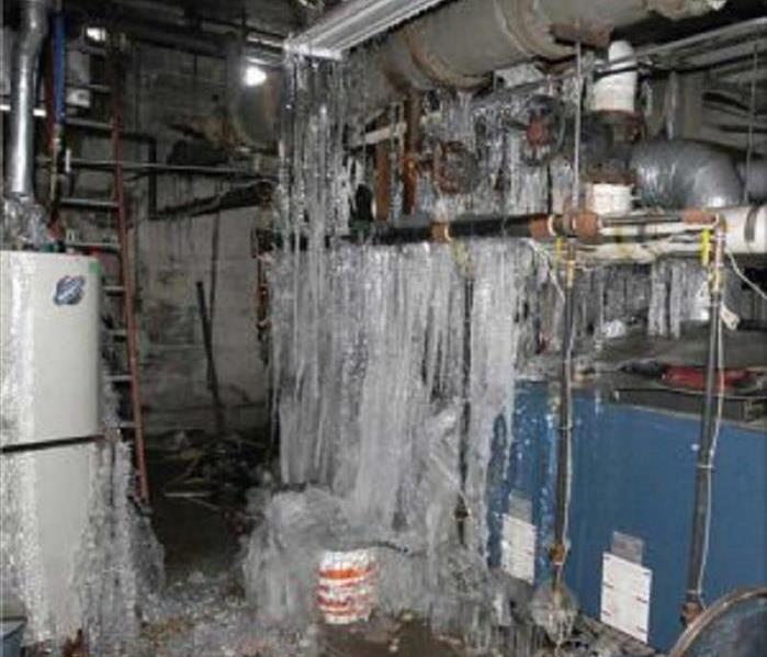 Frozen Pipe, Frozen water line, AC pipe frozen, water damage in home